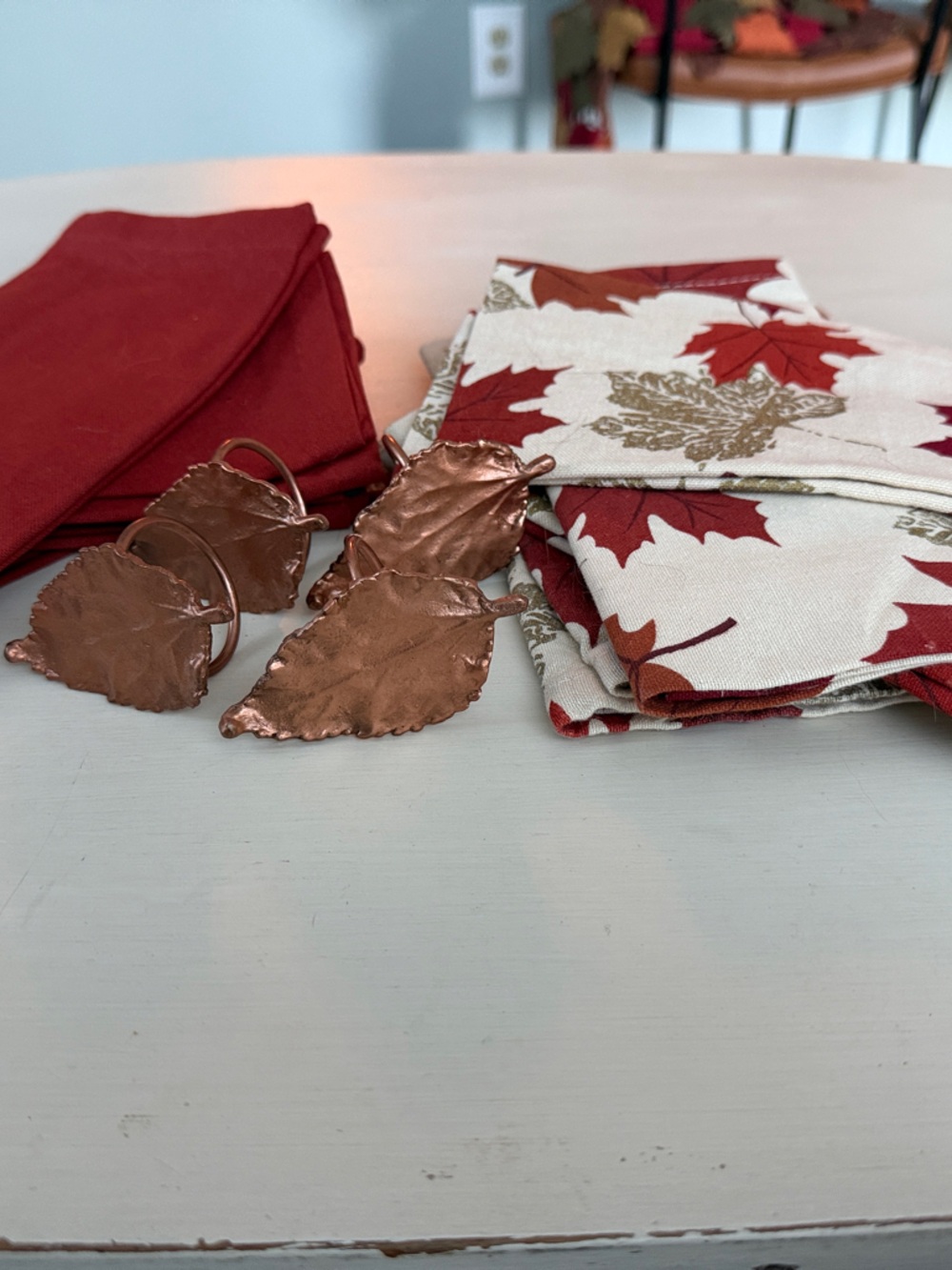 5 Autumn Leaf/6 Red Cloth Napkins with 4 Copper Leaf Napkin Rings